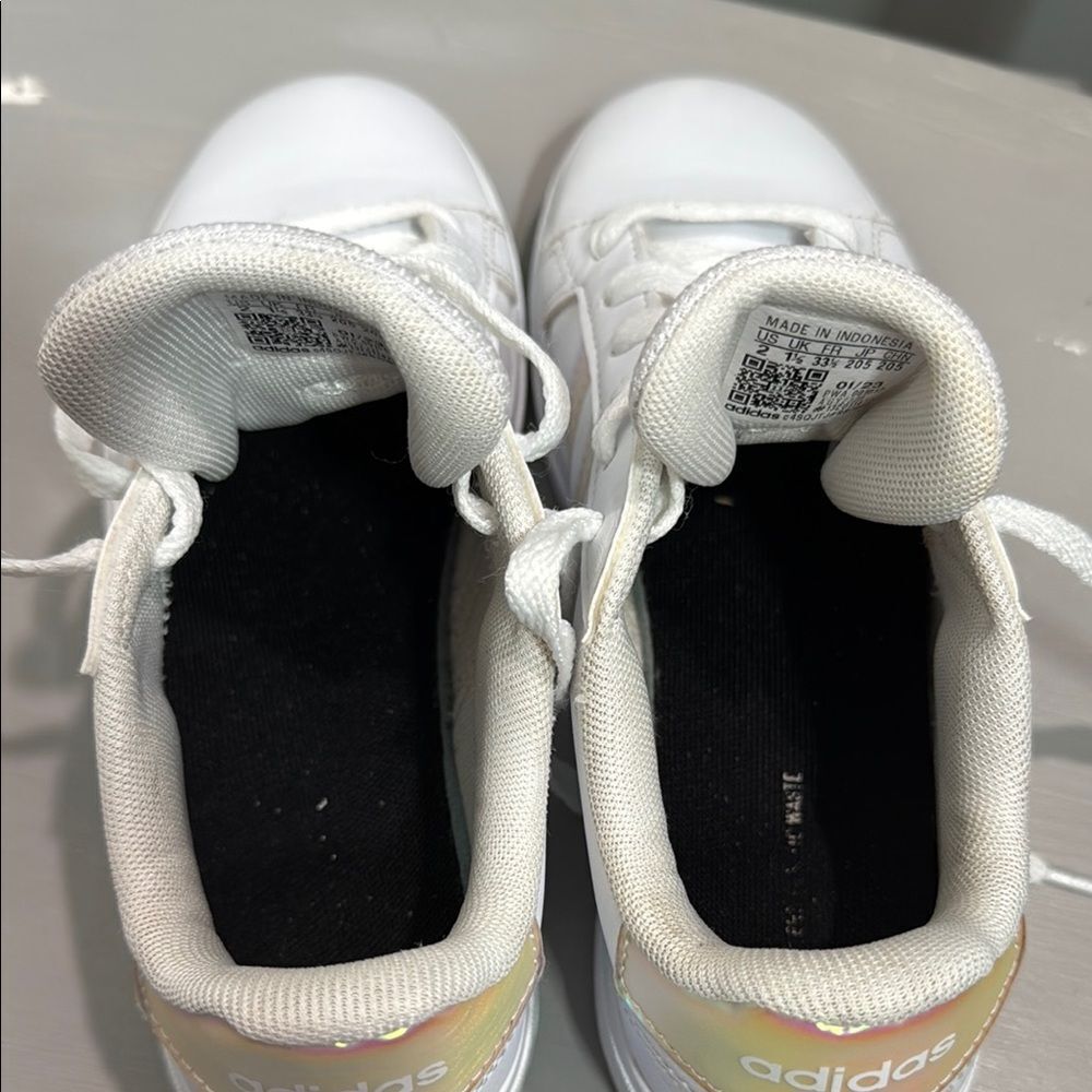 Adidas Kids Sneakers in White with Iridescent Accents - Picture 9 of 10